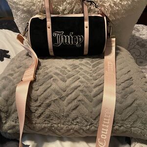 Mini Barrel Bag! So adorable